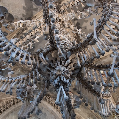 WEB IMG 0360 : Beinhaus, Knochenkirche