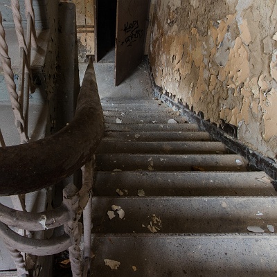 Treppenaufgang : Abandoned, Brauerei, Bärenquell, Industrie