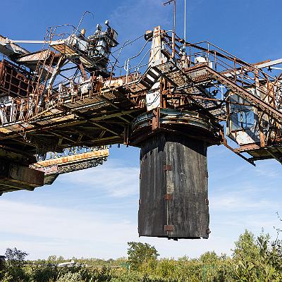 D90 04298-LR4K : Abandoned, Bagger, Lost Place