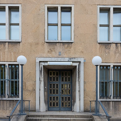 ein Seiteneingang